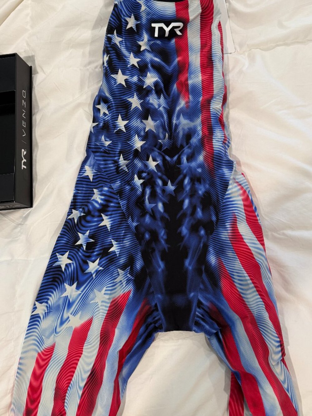 TYR VENZO size 29